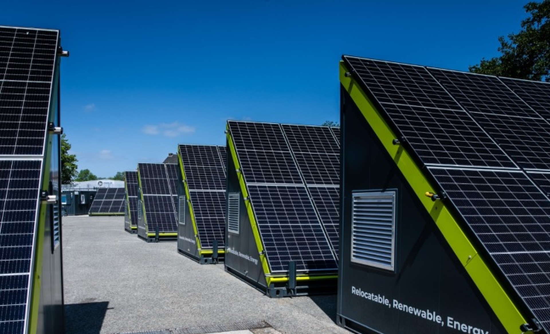 Solar Powered Generator Get £180 Million Boost