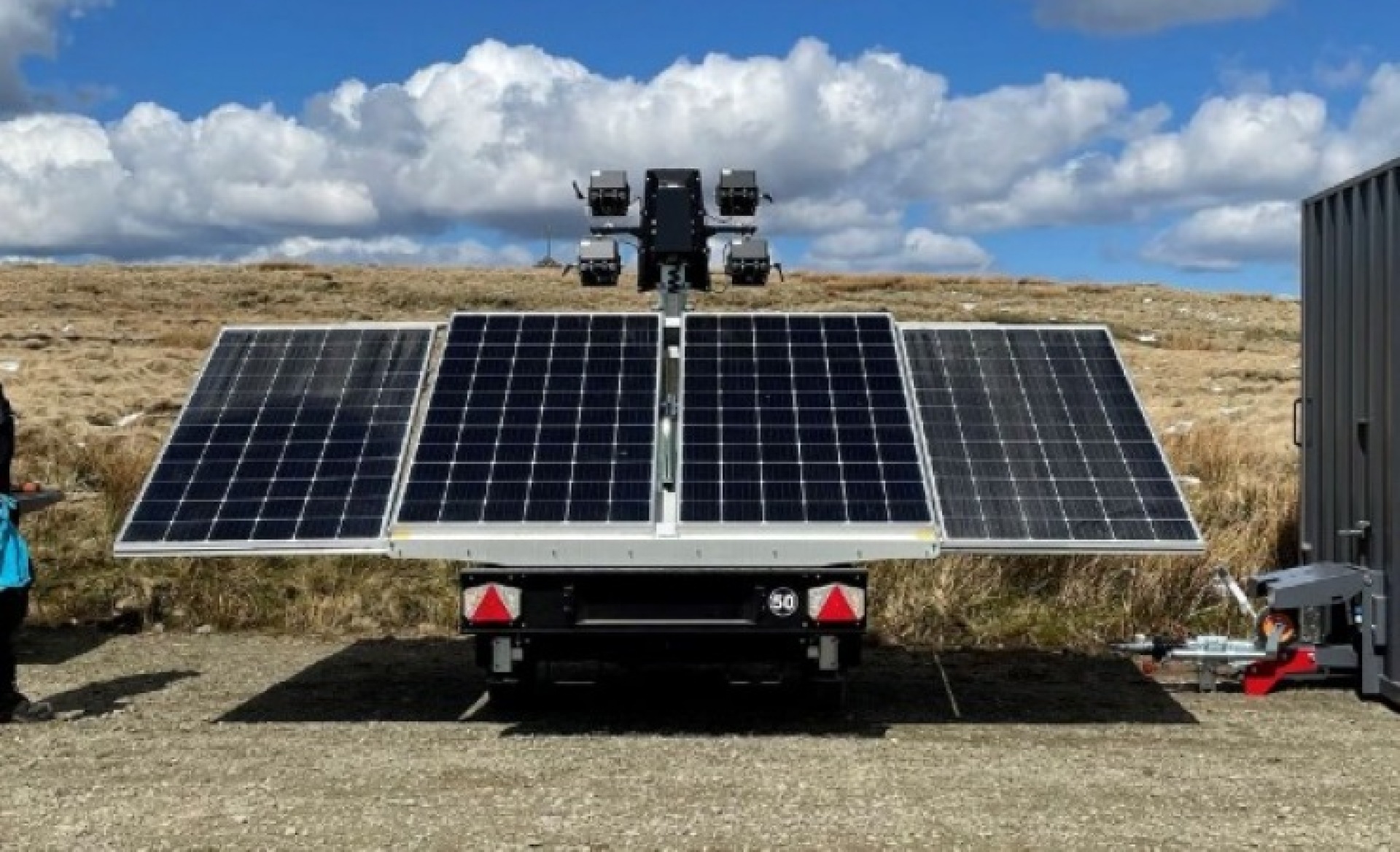 How Much Does Solar Power Save Compared To Traditional Power Generation?